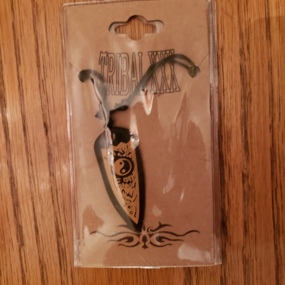 DONATED Tribal Yin Yang Necklace Choker - Picture 5 of 8